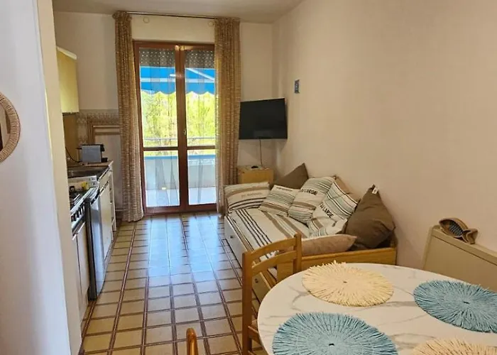 Apartament Riviera House